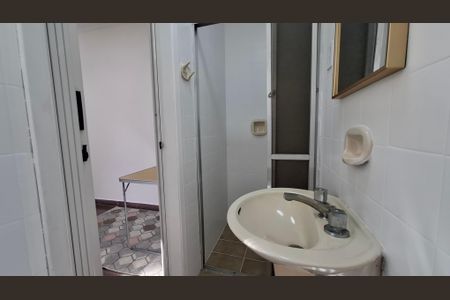 Casa à venda com 194m², 4 quartos e 2 vagas Casa à venda com 194m², 4 quartos e 2 vagasBanheiro Quarto 2 suíte