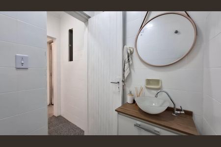 Casa à venda com 194m², 4 quartos e 2 vagas Casa à venda com 194m², 4 quartos e 2 vagasBanheiro 5