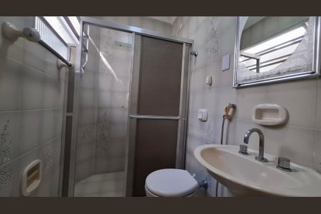 Casa à venda com 194m², 4 quartos e 2 vagas Casa à venda com 194m², 4 quartos e 2 vagasBanheiro Quarto 4 suíte