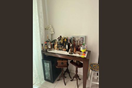 Apartamento à venda com 74m², 3 quartos e sem vaga