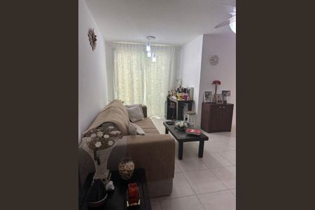 Apartamento à venda com 74m², 3 quartos e sem vaga