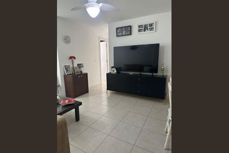 Apartamento à venda com 74m², 3 quartos e sem vaga