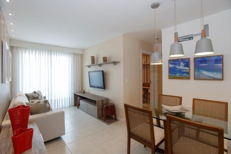 Apartamento à venda com 74m², 3 quartos e sem vaga