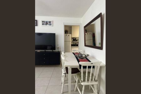 Apartamento à venda com 74m², 3 quartos e sem vaga