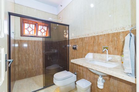 Casa à venda com 300m², 3 quartos e 4 vagasBanheiro