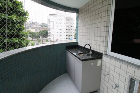 Apartamento para alugar com 120m², 3 quartos e 2 vagasVaranda