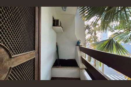 Casa à venda com 352m², 4 quartos e 4 vagas Casa à venda com 352m², 4 quartos e 4 vagasSuíte 3