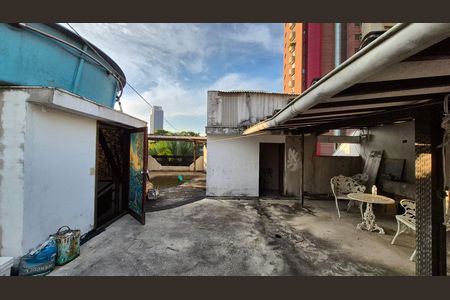 Casa à venda com 352m², 4 quartos e 4 vagas Casa à venda com 352m², 4 quartos e 4 vagasArea externa