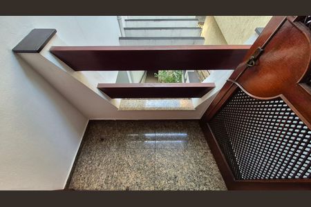 Casa à venda com 352m², 4 quartos e 4 vagas Casa à venda com 352m², 4 quartos e 4 vagasSuíte 2