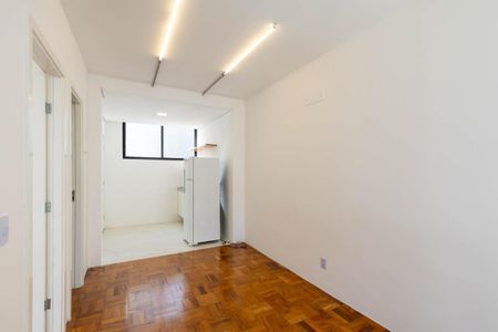 Sala de apartamento para alugar com 1 quarto, 33m² em República, São Paulo