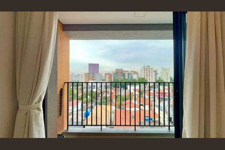 Studio para alugar com 23m², 1 quarto e sem vaga Studio para alugar com 23m², 1 quarto e sem vagaVaranda