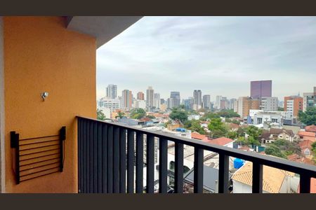 Varanda de kitnet/studio para alugar com 1 quarto, 23m² em Pinheiros, São Paulo
