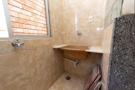 Apartamento para alugar com 53m², 2 quartos e 1 vaga Apartamento para alugar com 53m², 2 quartos e 1 vagaCozinha e Área de Serviço
