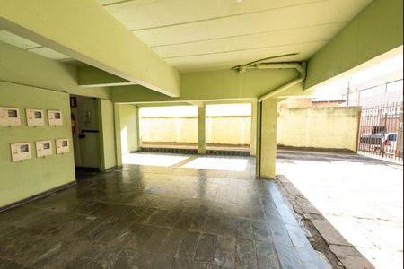 Garagem de apartamento para alugar com 2 quartos, 53m² em Novo Eldorado, Contagem