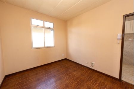Sala de apartamento para alugar com 2 quartos, 53m² em Novo Eldorado, Contagem