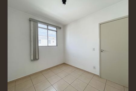 Apartamento para alugar com 47m², 2 quartos e 1 vaga Apartamento para alugar com 47m², 2 quartos e 1 vagaQuarto 2