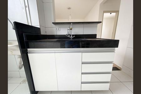 Apartamento para alugar com 47m², 2 quartos e 1 vaga Apartamento para alugar com 47m², 2 quartos e 1 vagaCozinha