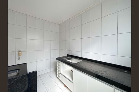 Apartamento para alugar com 47m², 2 quartos e 1 vaga Apartamento para alugar com 47m², 2 quartos e 1 vagaCozinha