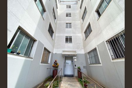 Apartamento para alugar com 47m², 2 quartos e 1 vaga Apartamento para alugar com 47m², 2 quartos e 1 vagaHall de entrada