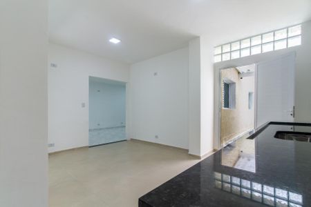 Casa para alugar com 192m², 3 quartos e 2 vagasCozinha