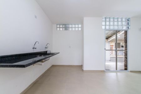 Casa para alugar com 192m², 3 quartos e 2 vagasCozinha