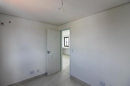 Apartamento à venda com 95m², 3 quartos e 1 vagaQuarto 1