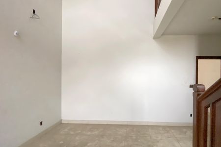 Casa para alugar com 1080m², 3 quartos e 5 vagasSala de Estar
