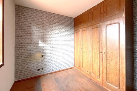Casa para alugar com 1080m², 3 quartos e 5 vagasQuarto 2