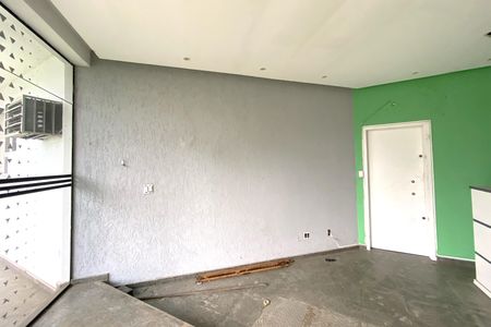 Casa para alugar com 1080m², 3 quartos e 5 vagasEscritório – Casa frente