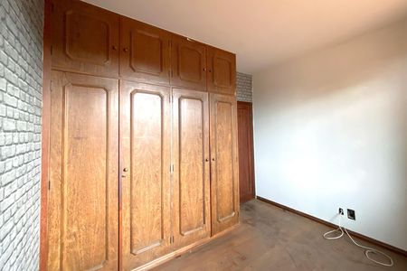 Casa para alugar com 1080m², 3 quartos e 5 vagasQuarto 2