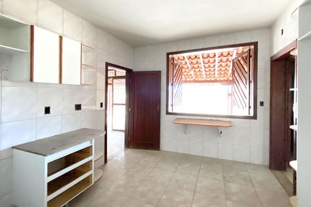 Casa para alugar com 1080m², 3 quartos e 5 vagasCozinha