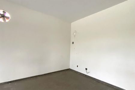 Casa para alugar com 1080m², 3 quartos e 5 vagasEscritório – Casa frente