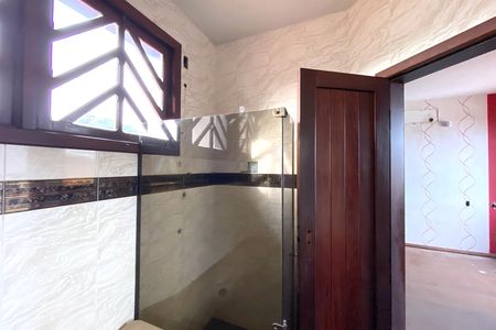 Casa para alugar com 1080m², 3 quartos e 5 vagasBanheiro da Suíte 1