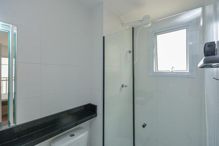 Banheiro de apartamento para alugar com 1 quarto, 31m² em Socorro, São Paulo