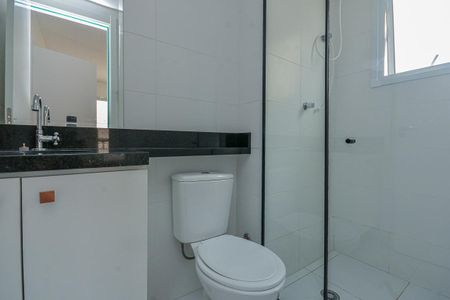 Banheiro de apartamento para alugar com 1 quarto, 31m² em Socorro, São Paulo