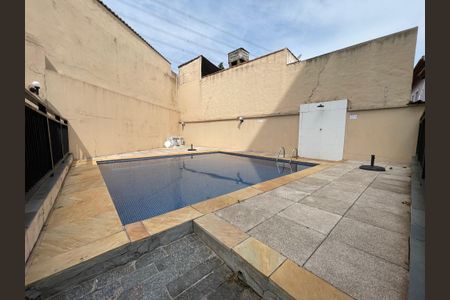 Apartamento à venda com 67m², 3 quartos e 1 vagaÁrea comum - Piscina