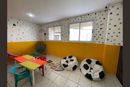 Apartamento à venda com 67m², 3 quartos e 1 vagaÁrea comum