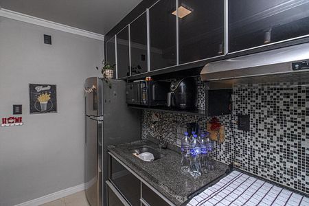 Apartamento à venda com 51m², 2 quartos e 1 vaga Apartamento à venda com 51m², 2 quartos e 1 vagaCozinha