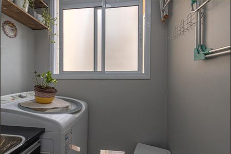 Apartamento à venda com 51m², 2 quartos e 1 vaga Apartamento à venda com 51m², 2 quartos e 1 vagaÁrea de Serviço