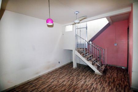 Quarto 1 de casa à venda com 2 quartos, 100m² em Penha, Rio de Janeiro