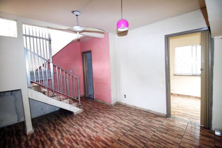 Casa para alugar com 100m², 2 quartos e sem vagaQuarto 1