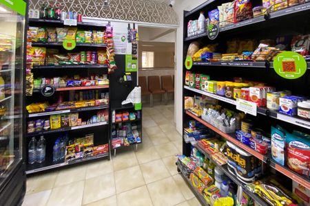 Apartamento à venda com 60m², 2 quartos e 1 vaga Apartamento à venda com 60m², 2 quartos e 1 vagaMini Mercado