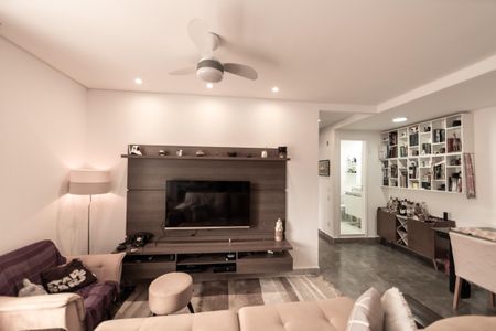 Apartamento à venda com 62m², 2 quartos e 1 vaga Apartamento à venda com 62m², 2 quartos e 1 vagaSala