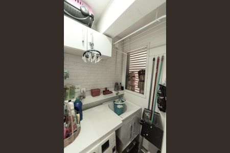 Apartamento à venda com 62m², 2 quartos e 1 vaga Apartamento à venda com 62m², 2 quartos e 1 vagaÁrea de Serviço