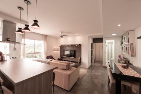 Apartamento à venda com 62m², 2 quartos e 1 vaga Apartamento à venda com 62m², 2 quartos e 1 vagaSala