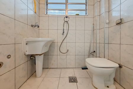 Banheiro de kitnet/studio à venda com 1 quarto, 32m² em Liberdade, São Paulo