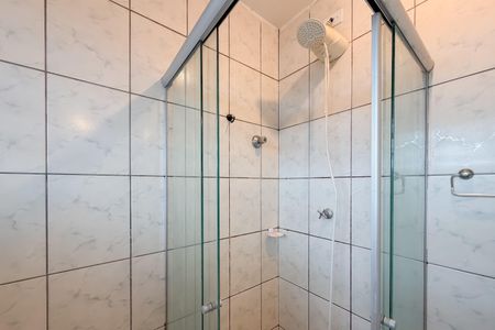 Banheiro de kitnet/studio à venda com 1 quarto, 32m² em Liberdade, São Paulo