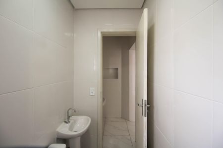 Apartamento para alugar com 55m², 2 quartos e sem vaga Apartamento para alugar com 55m², 2 quartos e sem vagaBanheiro Social