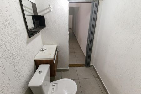 Banheiro de casa para alugar com 1 quarto, 125m² em Jardim das Palmas, São Paulo
