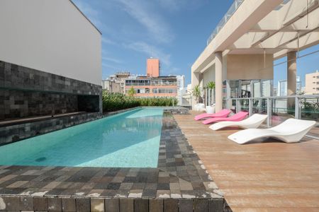 Studio para alugar com 24m², 1 quarto e 1 vaga Studio para alugar com 24m², 1 quarto e 1 vagaÁrea comum - Piscina
